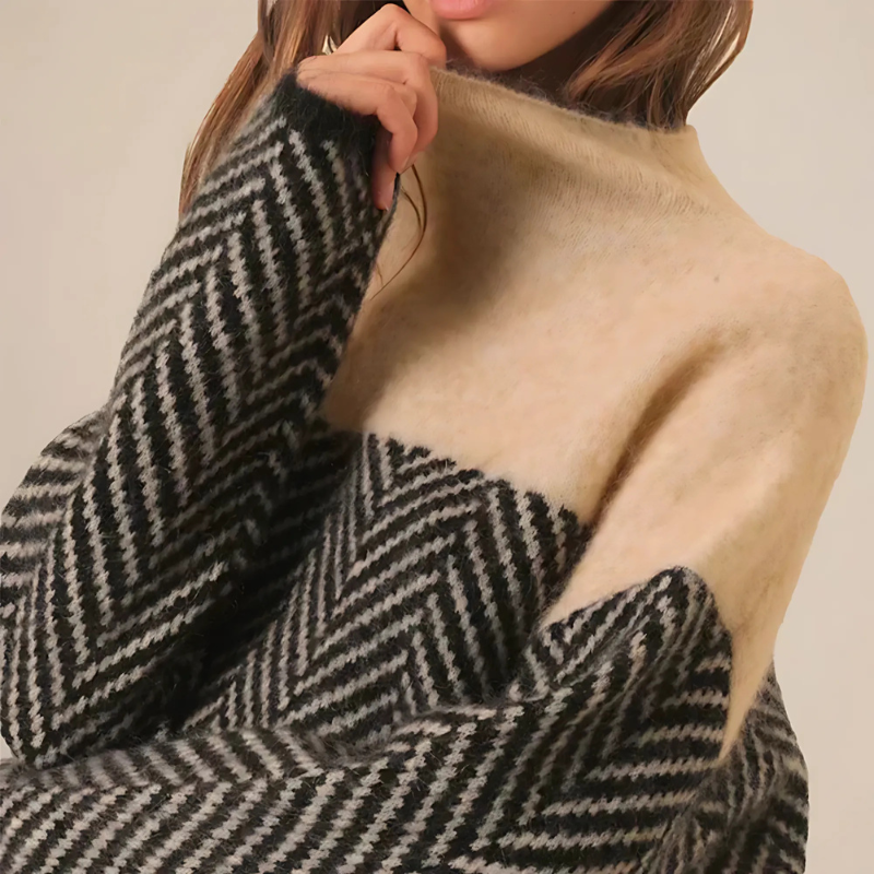 Lily - Turtleneck Sweater