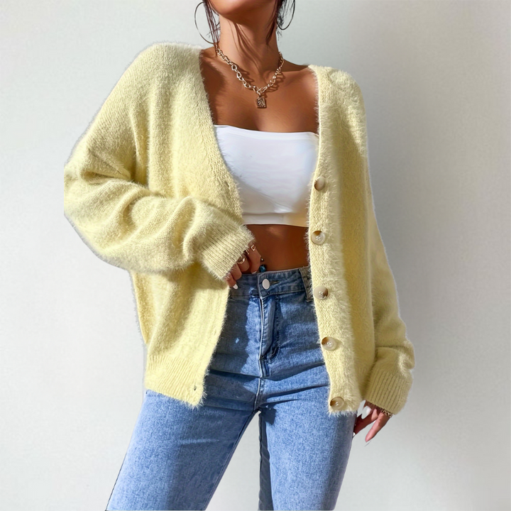 Giselle - Elegant Cardigan