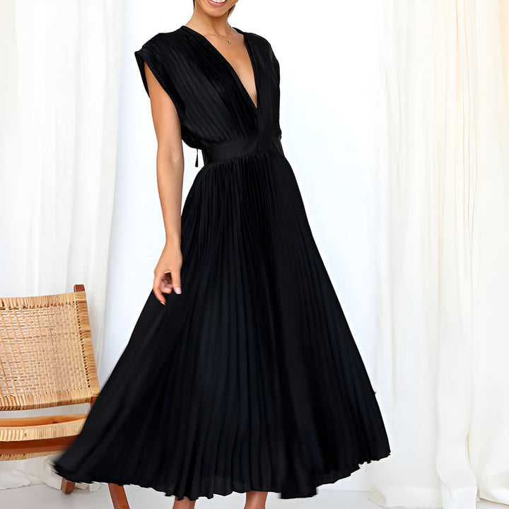 Myla - Maxi Dress with V-Neck