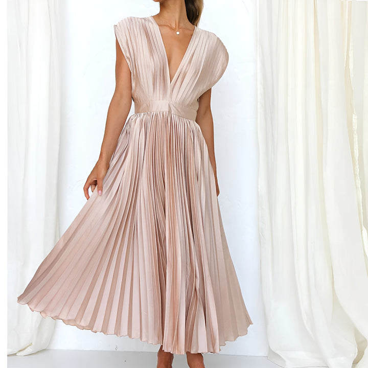 Myla - Maxi Dress with V-Neck