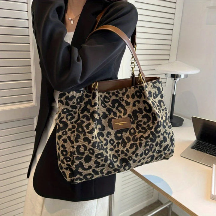 Hollis - Leopard Bag